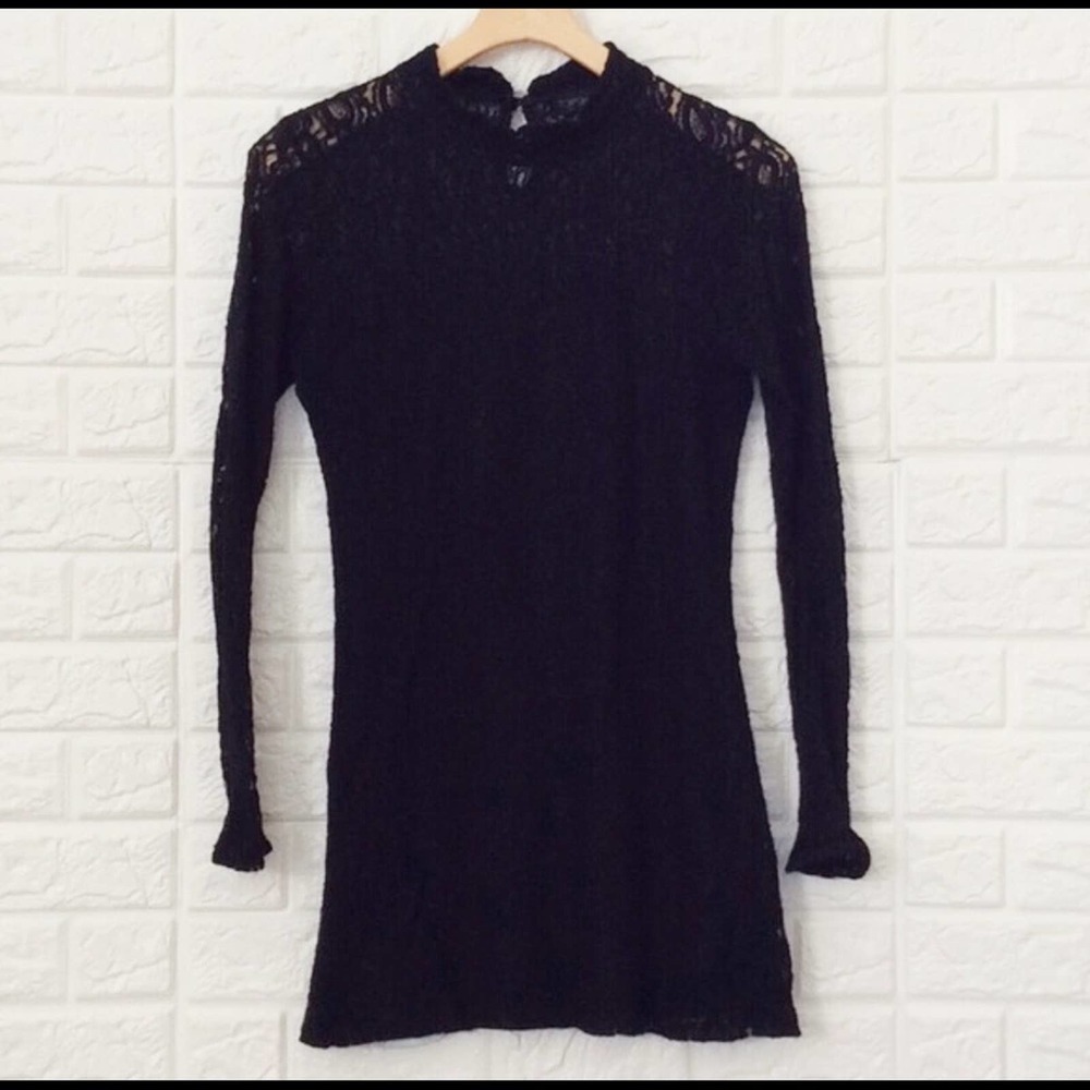 Topshop long sleeve black lace‎ mini shift dress